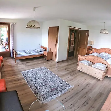 Haus Fink - Igls By Interhome * إنسبروك